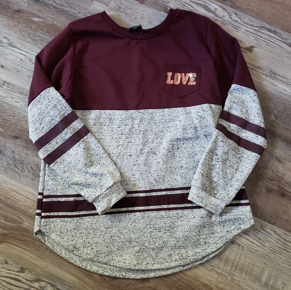 Ladies Rue 21 fall tee sz  L